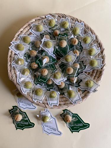 توزيعات معمول بصحن شعبي