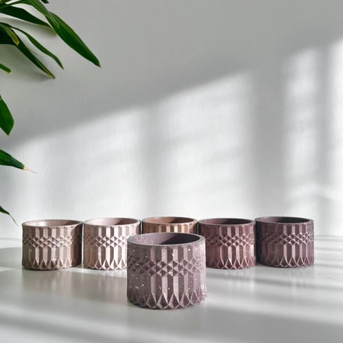 1 بوتس عيد سعيد - كونكريت