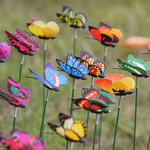 زينة فراشة -ملونة