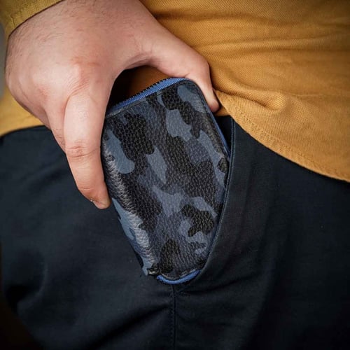 محفظة صاعقة سحاب