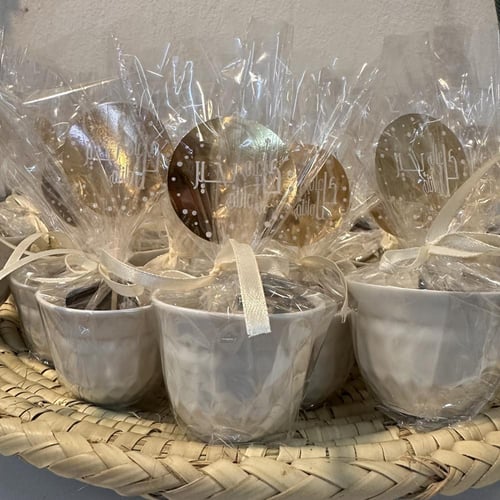 توزيعات فناجيل بسله خوص كل فنجال حبتين تمر محشي دا...