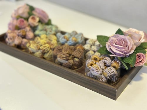 صينية تمر سكري ميني محشي فيها اكثر من 100حبة