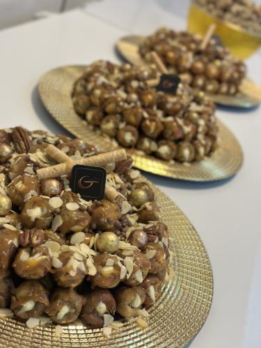 صينيه كيلو 60 حبه سكري مكشوف محشي دايجستف باللوز و...