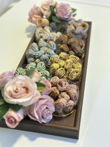 صينية تمر سكري ميني محشي فيها اكثر من 100حبة