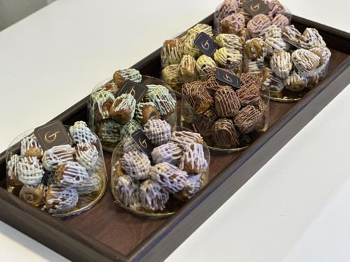 صينية تمر سكري ميني محشي فيها اكثر من 100حبة