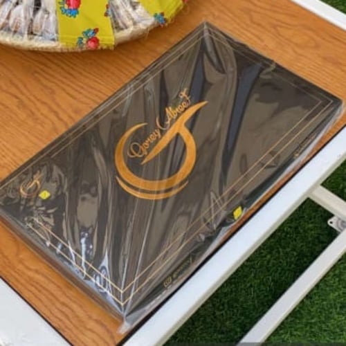 تمر سكري محشي كريمات بوكس 60 حبة تقريبا مكشوف