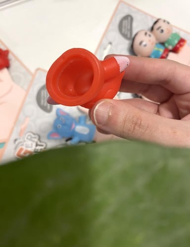 لعبة دمى الأصابع البلاستيكية