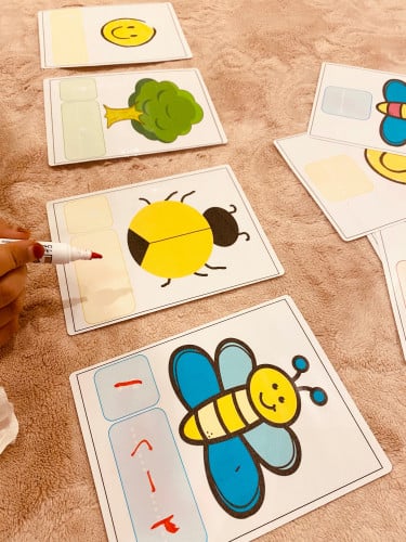 نشاط بطاقات للجمع والطرح ( بطاقتين للجمع وبطاقتين...