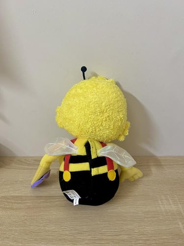 نادر جدا/ دُمية شخصية بامبل اصدار2006 مستعمل ولكن...