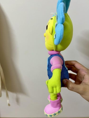 نادر جدا / دمية فيفي المحشوة"اصدار سنة2004”مستعملة...