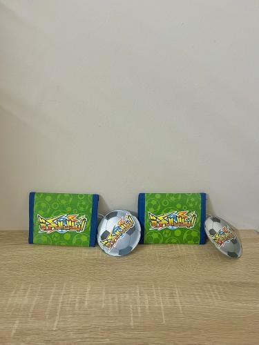 نادر جدا / محفظتي ابطال الكرة