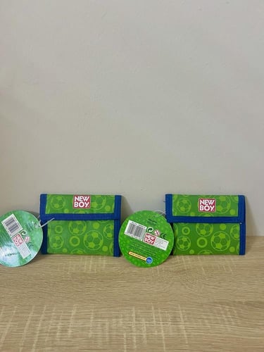 نادر جدا / محفظتي ابطال الكرة