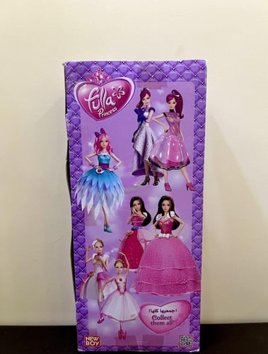 نادر / دمية فلة أميرة الأمنيات