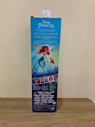 دمية الاميرة اريل