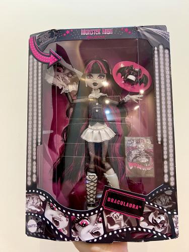 مونيستر هاي / دمية شخصية دراكيلورا"ريل دراما"