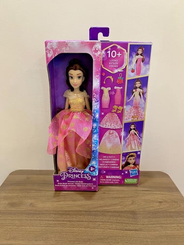 دمية الاميرة بيل