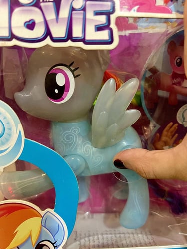 نادر/ دمية رينبو داش الصديقات المضيئات"تضيء عند ال...