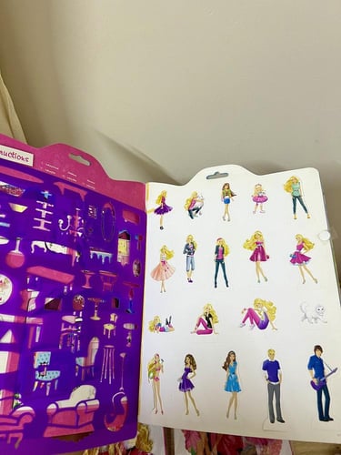 نادر جدا / مجموعة قرطاسية باربي(دفتر تلوين،كتيب من...