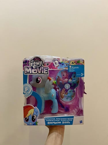 نادر/ دمية رينبو داش الصديقات المضيئات"تضيء عند ال...