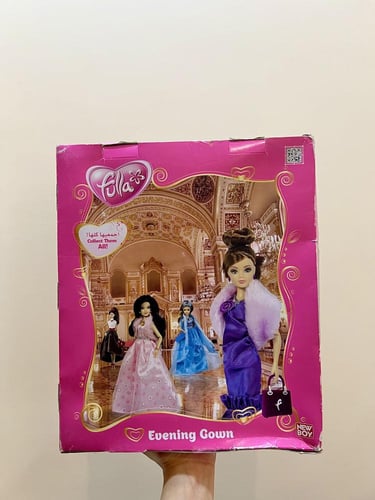 نادر/ دمية فلة ملابس الحفلة مع اسوارة فلة"اللون ال...