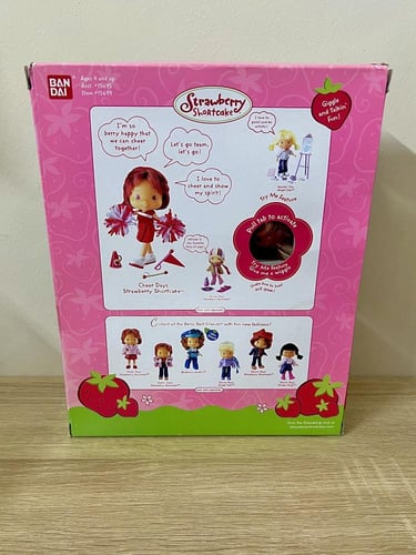 نادر جدا/دمية شخصية ستروبيري شورت كيك فتاة التشجيع...