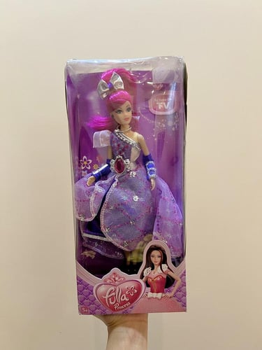 نادر / دمية فلة أميرة الأمنيات