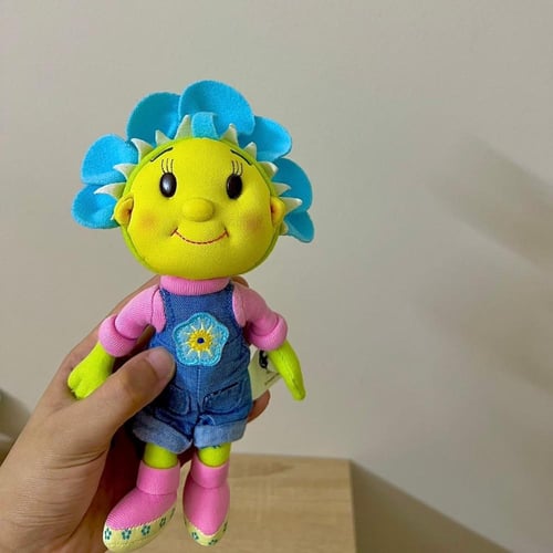 نادر جدا-دُمية فيفي من فيفي والزهرات الصغيرات /اصد...