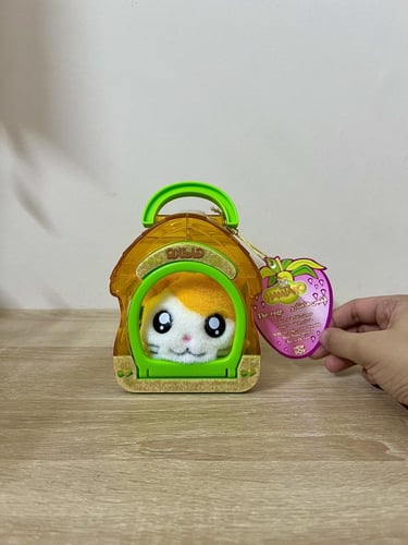 نادر جدا/ دمية همتارو والقفص سنة2000-2011