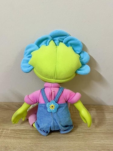 نادر جدا / دمية شخصية فيفي"اصدار سنة 2006”مستعملة...