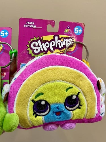 نادر جدا / مجموعة سلاسل المفاتيح من شوبكنز(Rainbow...