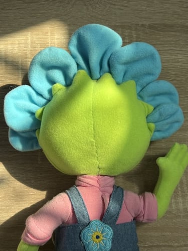 نادره جدا- دُمية فيفي المحشوة المُتكلمة مسعملة في...