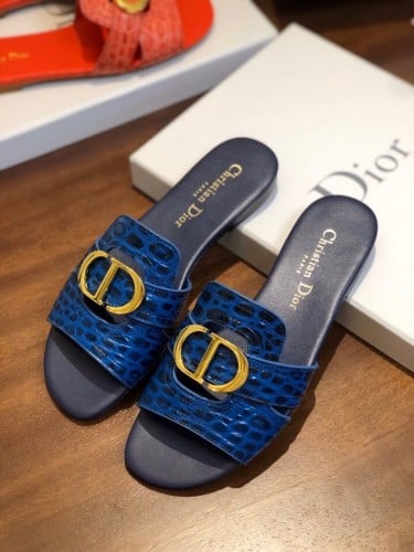 ماستر كواليتي - عدة اللوان بالخيارات- Dior