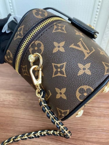 فوري- LV