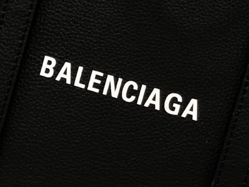 BALENCIAGA- ماستر كواليتي
