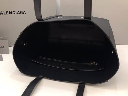 BALENCIAGA- ماستر كواليتي