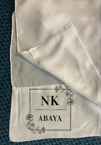 طرحة NK أبيض