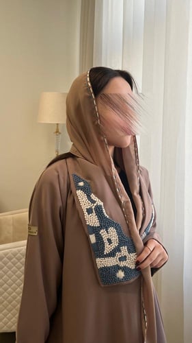 عبايه كريب خفيف شك يدوي