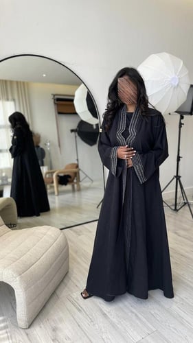 حرير ياباني مع خطوط تطريز مع شك ناعم