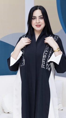 حريرر ياباني مع شك ترتر فالاكتاف