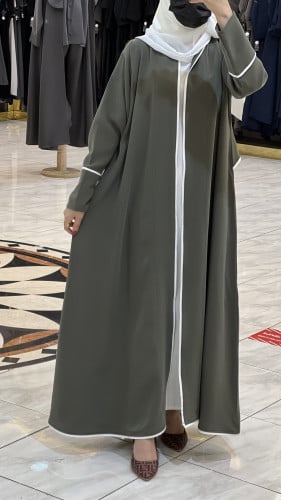 عباية سيراميك اسود مع خط ابيض