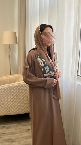 عبايه كريب خفيف شك يدوي