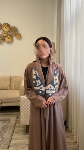 عبايه كريب خفيف شك يدوي