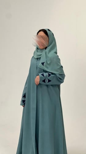 عبايه لنن تطريز