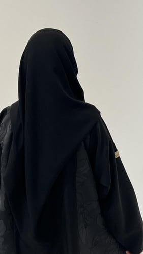 بليزر ليال مزيج الكتان والتفتة المشجر لإطلالة ملكي...