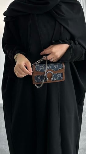 كريب باربي نص بشت