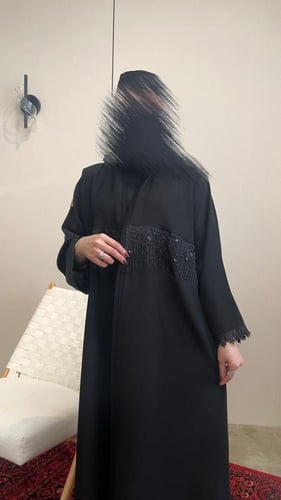 عباية كتان تطريز شك يدوي ع الاكمام قلاب