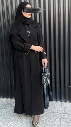 عباية كريب سراميك بياقة وازرار عمليه