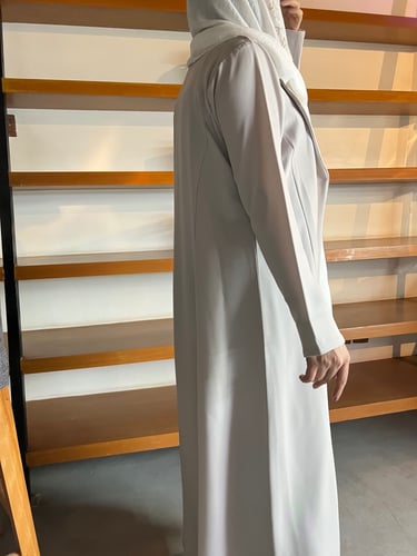 عباية كريب سيراميك بياقة كلوش