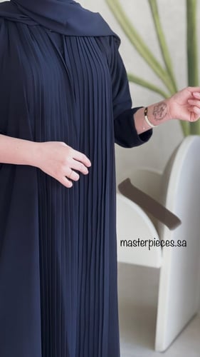 بلااك بيري قصه عاديه ياقه كسرات