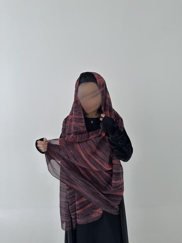 شيفون عنابي